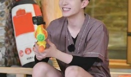 圈内人爆料贾玲范丞丞,圈内人爆料背后真相